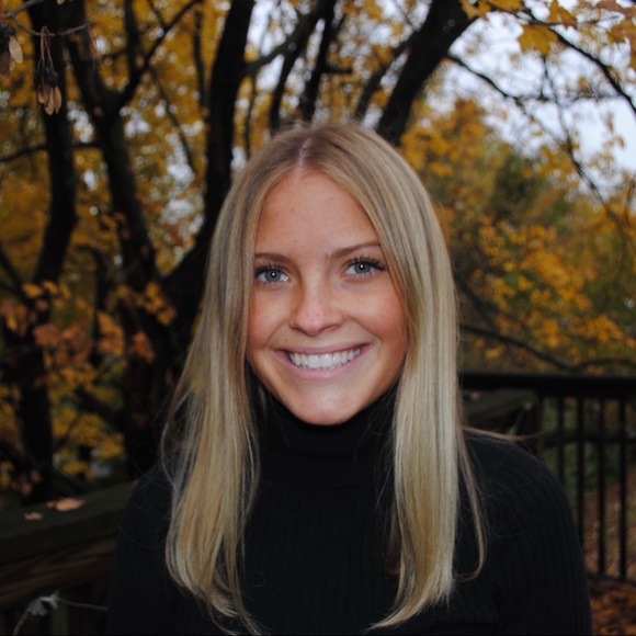 Meet your Posher, Payton - Picture 1 of 1